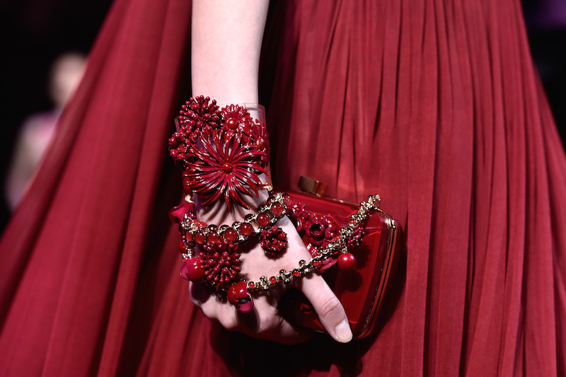Illustration for article titled Elie Saab Couture: For the Decadent Fairy Queen in You